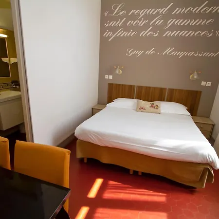 호텔 De L'isere 칸느