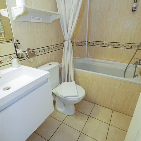 De L'isere 3* 칸느