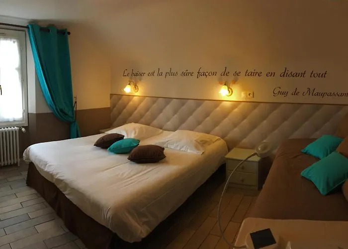 De L'isere ホテル 3*