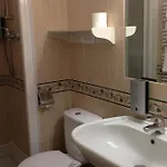 Hotel De L'isere Cannes