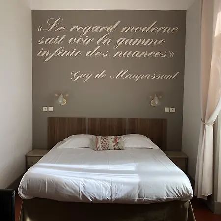 Hotel De L'isere Cannes