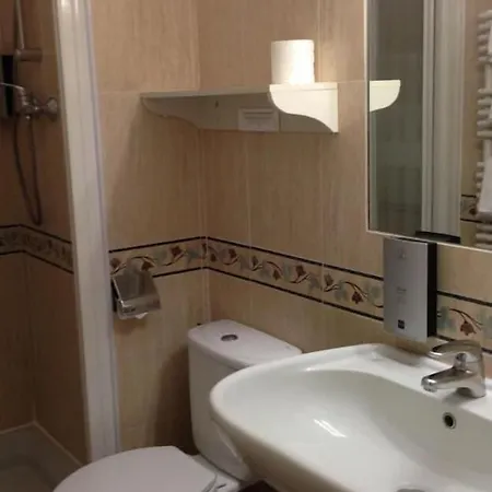 Hotel De L'isere Cannes