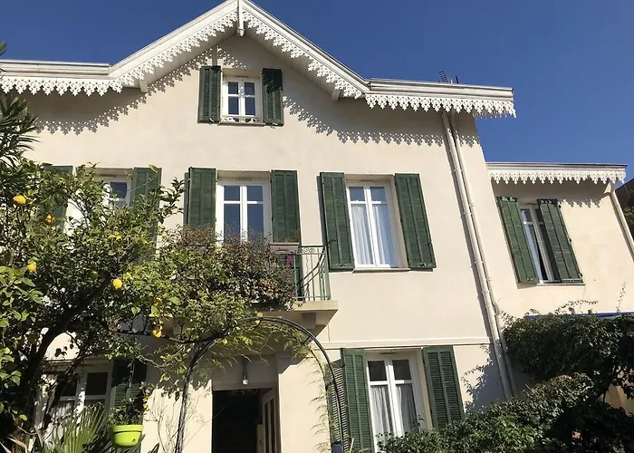 Hotel De L'isere Cannes