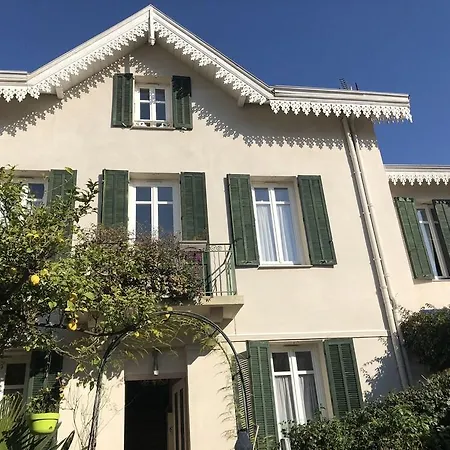 Szálloda De L'isere Cannes