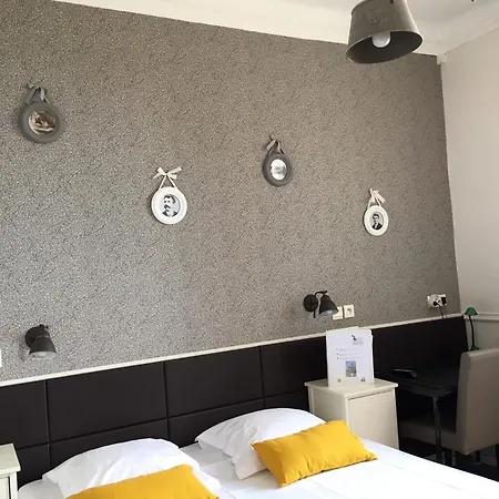 Hotel De L'isere Cannes