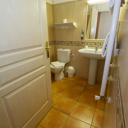 De L'isere Szálloda 3*