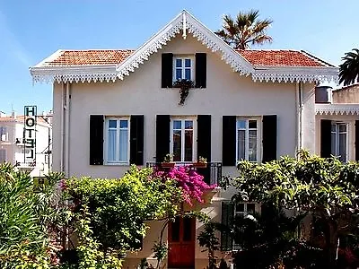 De L'isere Szálloda Cannes