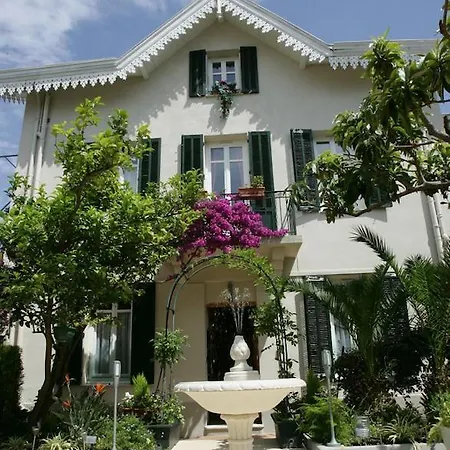 De L'isere Hotel 3*