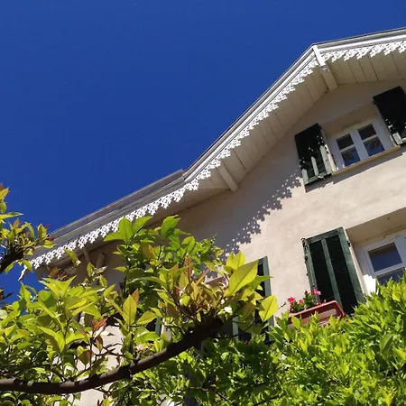Hotel De L'isere